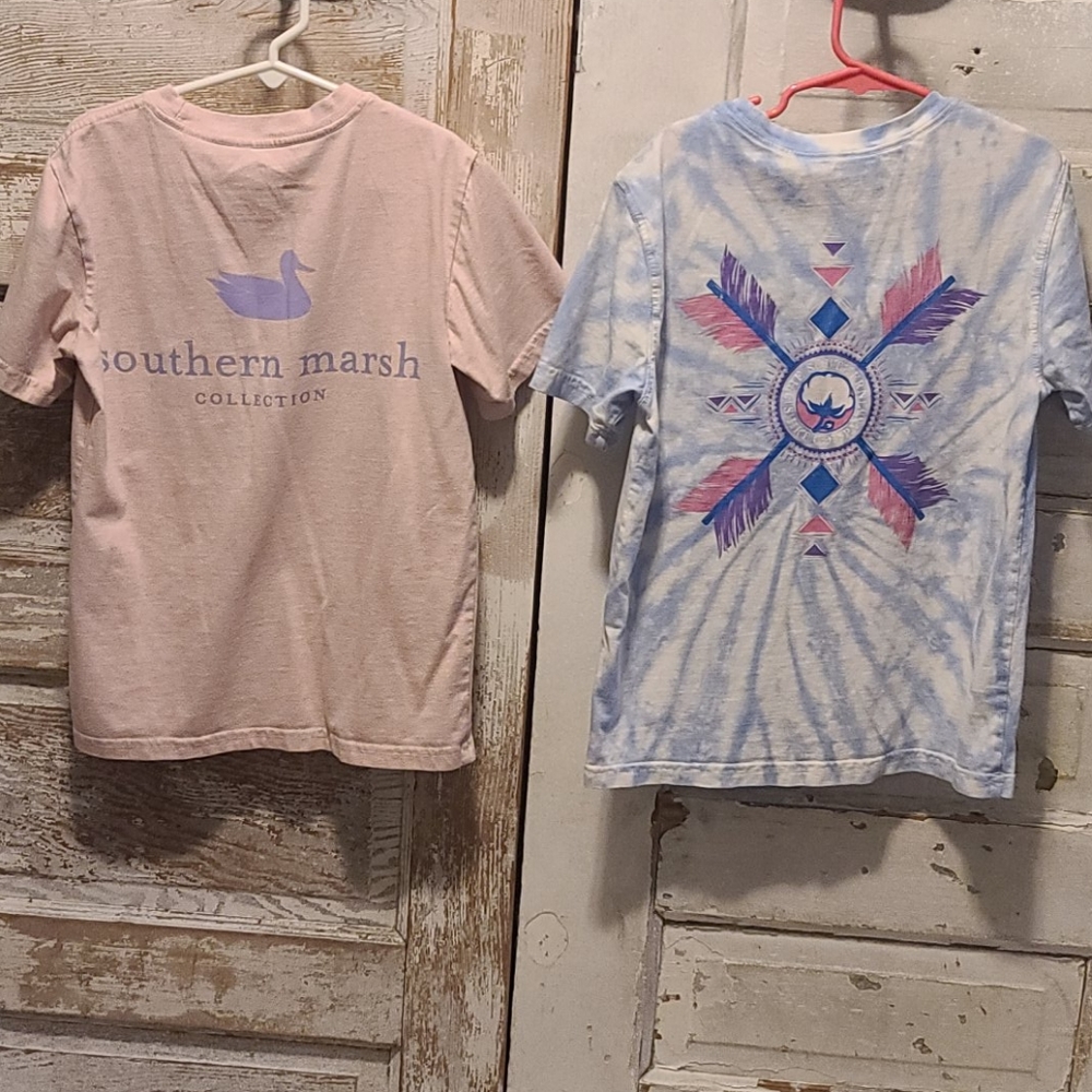 Tshirts girls size small 6/7